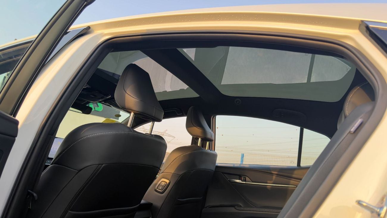 تويوتا كامري SPORT HEV full option Chinese specs | PRICE FOR EXPORT