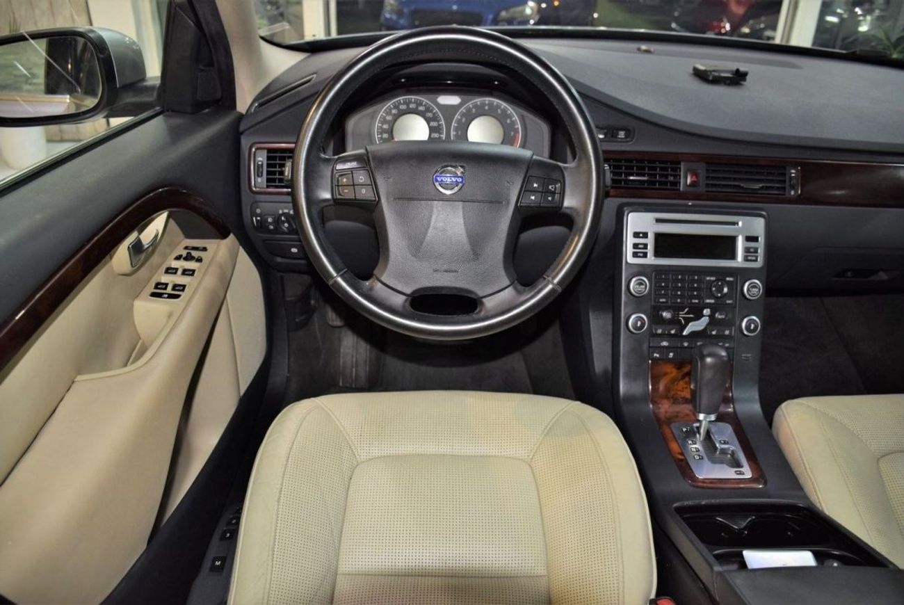 Volvo S80 EXCELLENT DEAL for our Volvo S80 25T ( 2008 Model! ) in Silver Color! GCC Specs