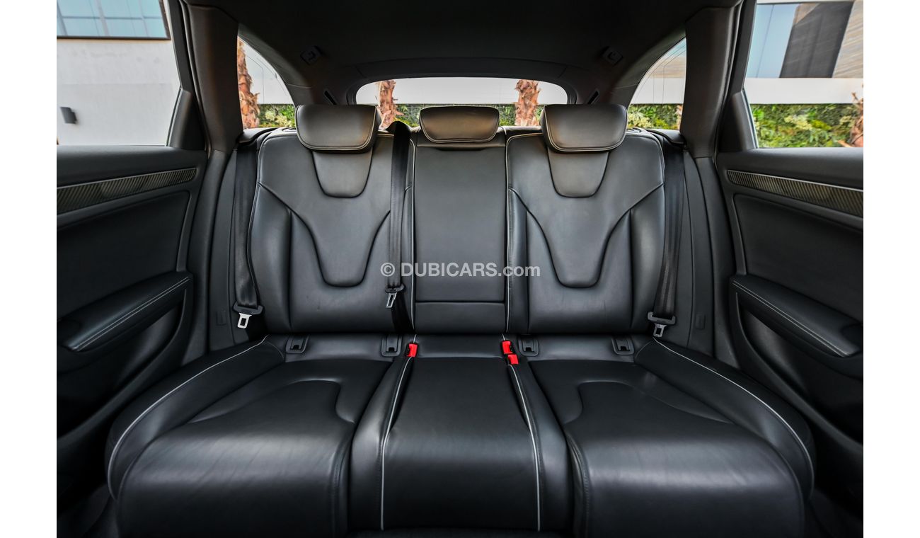 أودي RS4 | 3,680 P.M | 0% Downpayment | Magnificent Condition