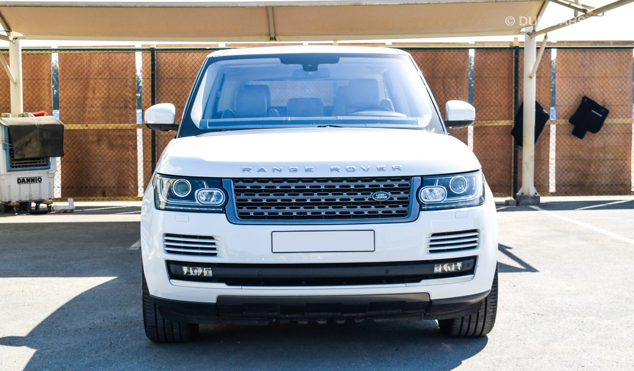 Land Rover Range Rover Vogue With SE Supercharged Badge