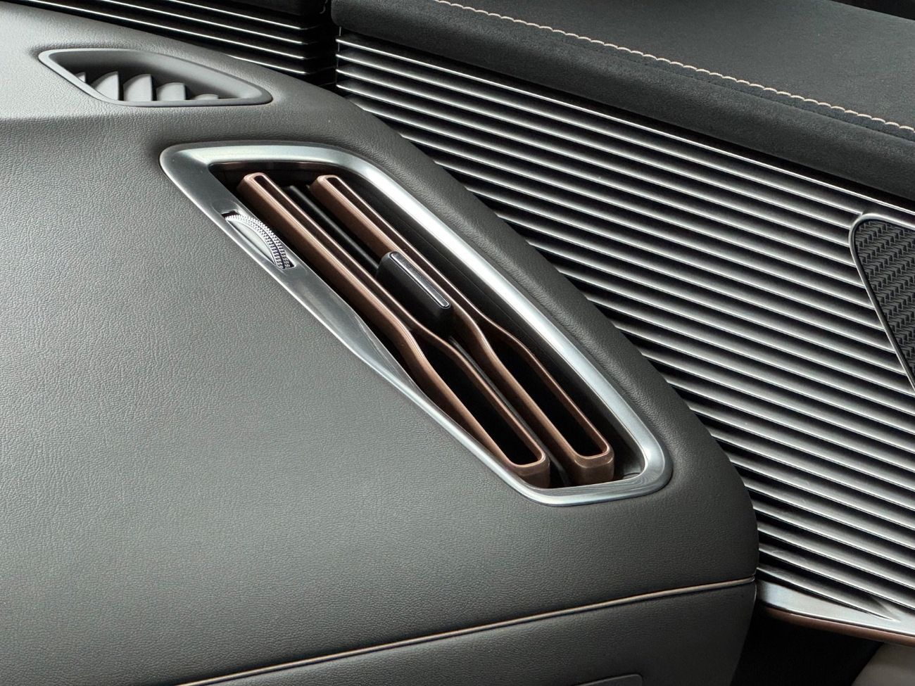 Mercedes-Benz EQC 400 Premium +