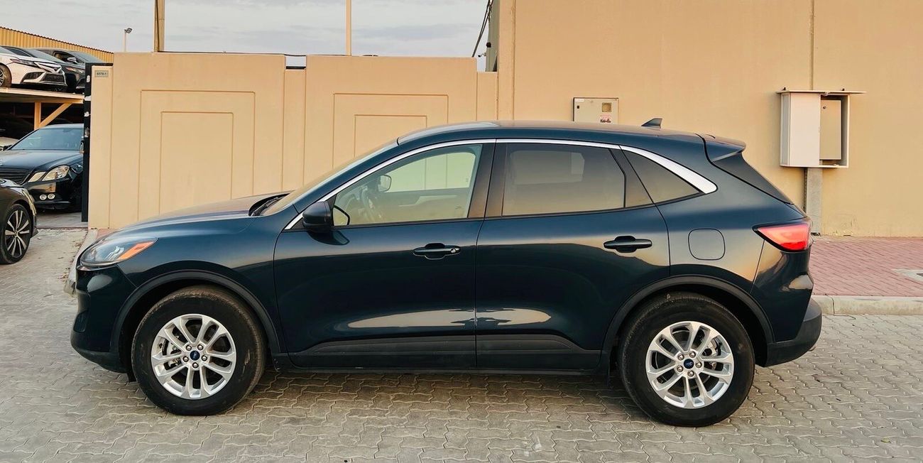 Used Ford Escape Special Edition SE 2022 2022 for sale in Sharjah 790871