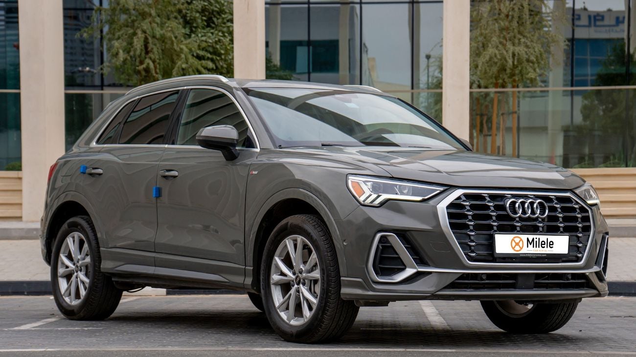 Audi Q3 40 TFSI quattro S Line 2.0L SUV