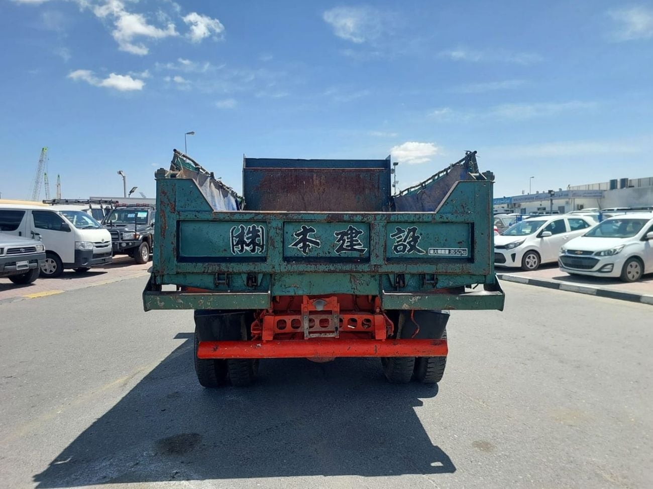 إيسوزو فوروارد ISUZU FORWARD JUSTON DUMPER TRUCK RHD 1995 MODEL 8.2 L DIESEL MANUAL(PM000298)