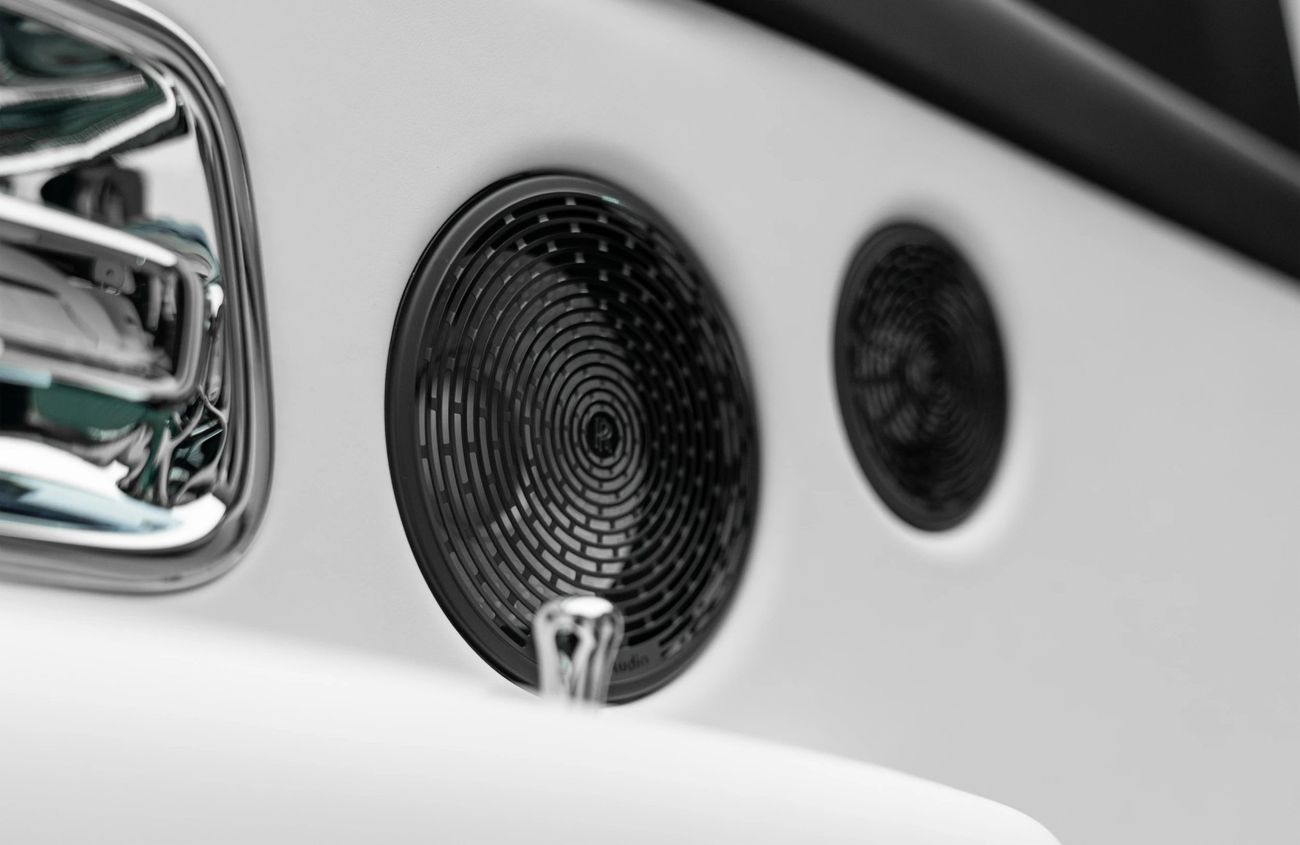 رولز رويس كولينان 6.75 L V-12 twin-turbocharged Engine | Warranty