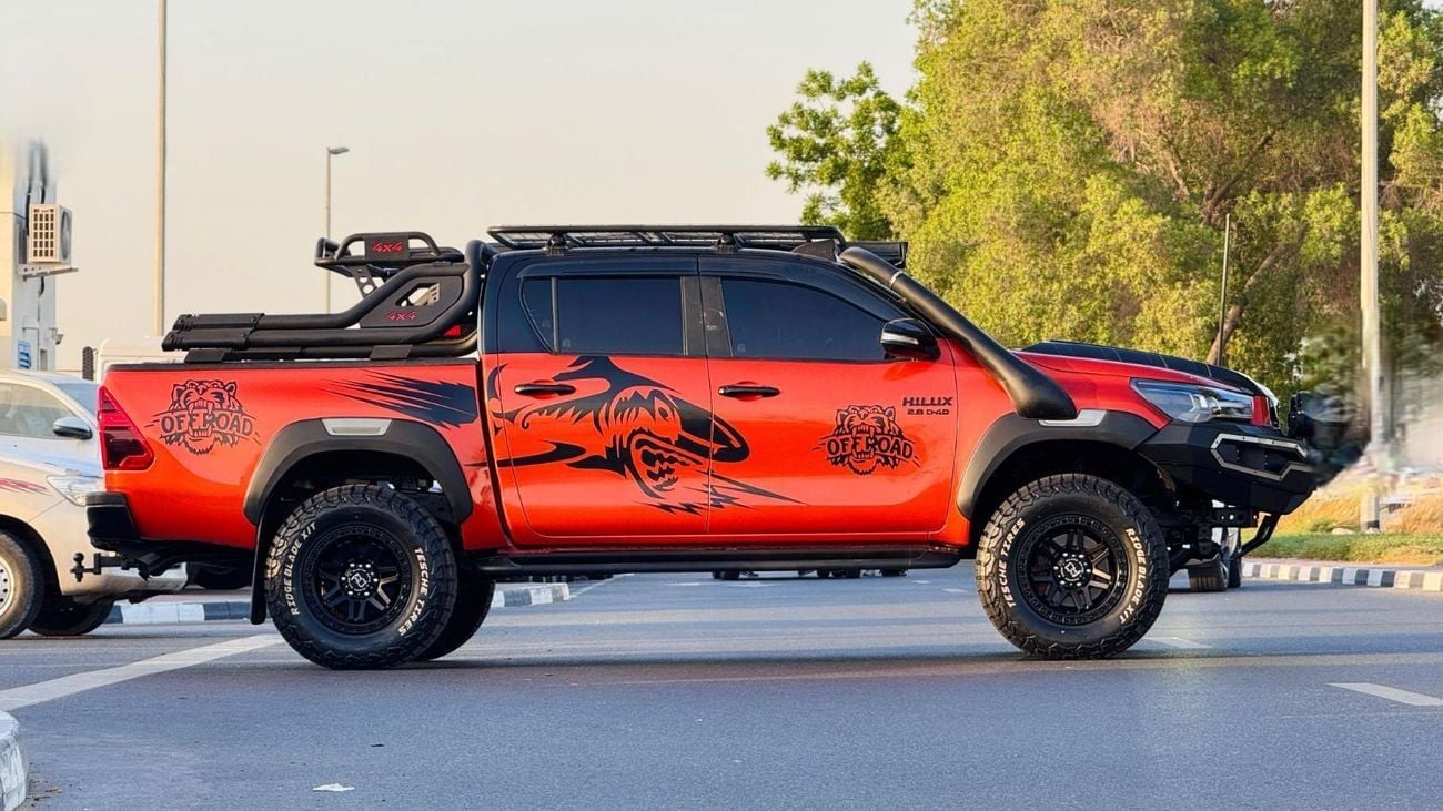 تويوتا هيلوكس PREMIUM OFF ROAD MODIFIED | DOUBLE CABIN | 2.8L DIESEL ENGINE | AUTOMATIC TRANSMISSION | RHD | 2018