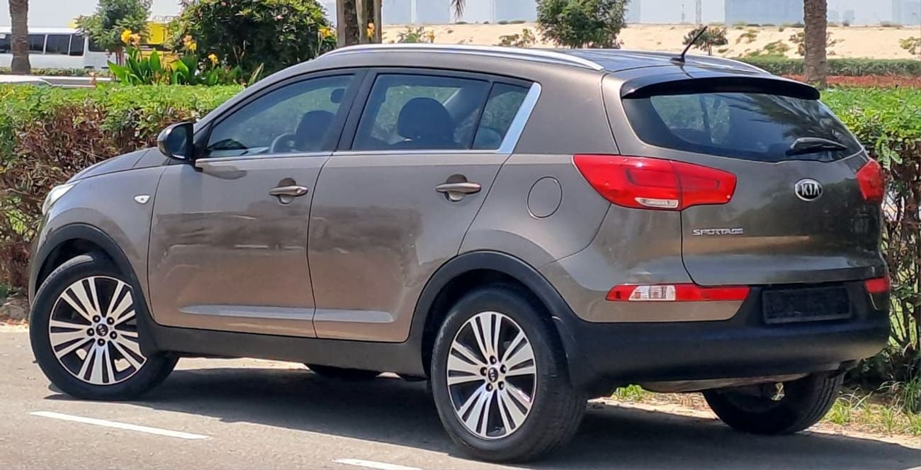 Kia Sportage EX 2.0L (155 HP) 856-MONTHLY FOR 24 MONTHS | GCC | Camera, GPS l Accident Free