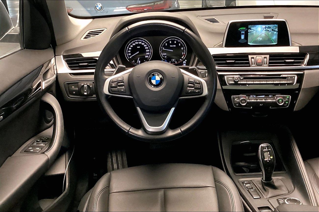 بي أم دبليو X1 sDrive 20i Sport Line | شامل الضمان | 0 ﺪﻔﻋﺓ ﺃﻮﻟﻯ