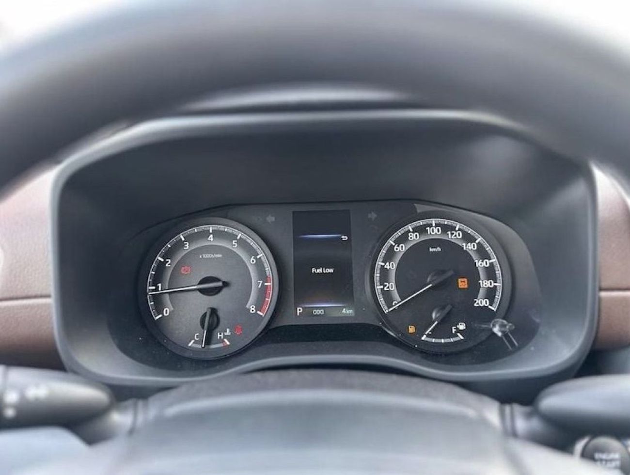 Toyota Innova TOYOTA INNOVA 2.0L FWD PETROL MINIVAN 2024