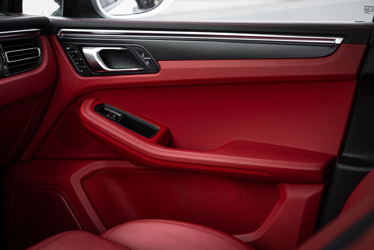 بورش ماكان Std 2.0L - sport chrono package