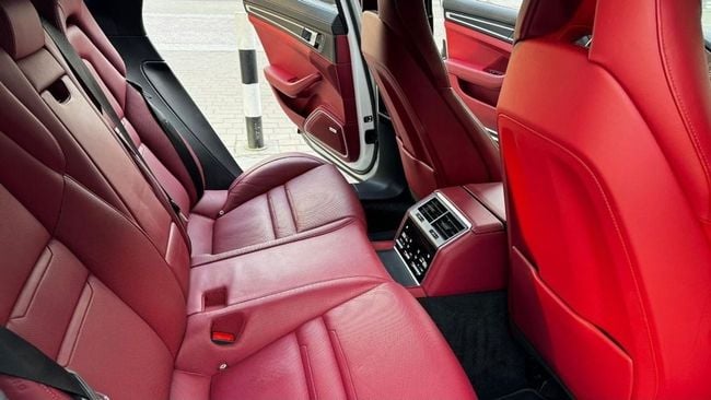 Porsche Panamera, миниатюра 17