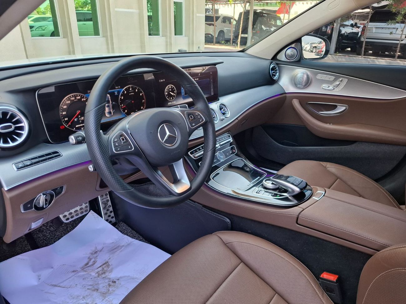 Mercedes-Benz E300 Mercedes-Benz E300 2018 full option