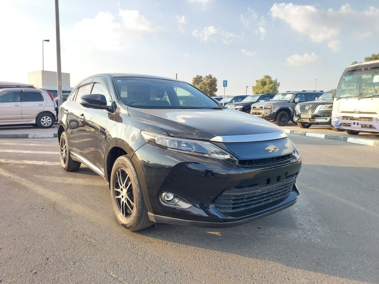 Toyota Harrier TOYOTA HARRIER SUV RHD 2016 MODEL 2.0 L PETROL AUTOMATIC(PM89761)