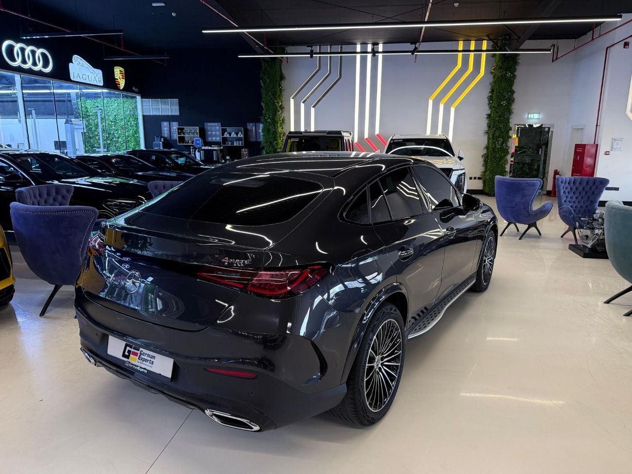 مرسيدس بنز GLC كوبيه 200 4MATIC 0% Down-payment | AED 5,000 P/M | 2024 GLC200 Coupe | AMG Package | Warranty and Service cont