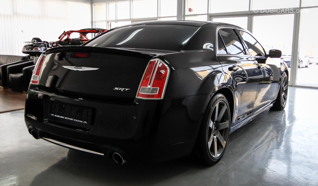 كرايسلر 300C SRT