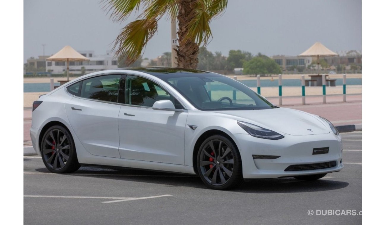 تسلا موديل 3 برفورمانس