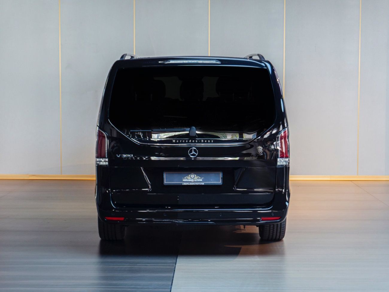 مرسيدس بنز V 300 Built by Barugzai | 6 Seater VIP Interior | Agency Warranty
