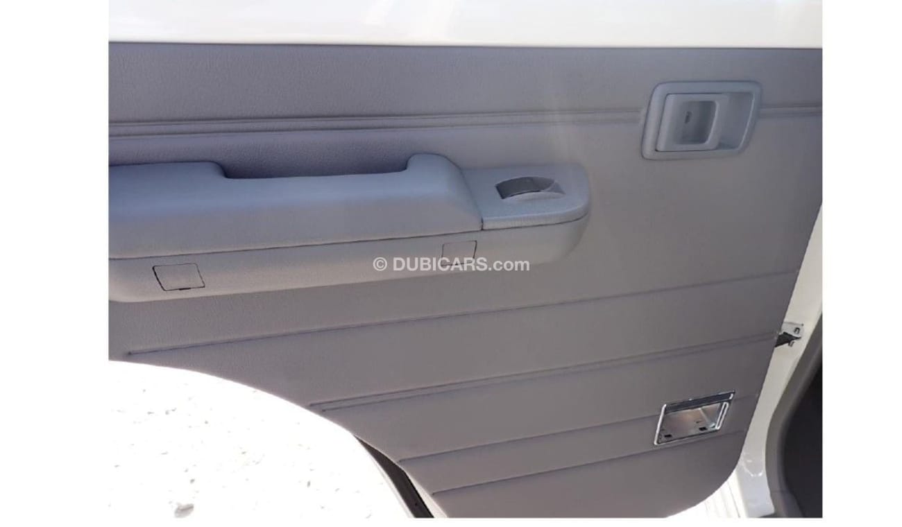 Toyota Land Cruiser Pick Up 2023 Toyota Land Cruiser Pickup 4.2L V6 Diesel Double Cab