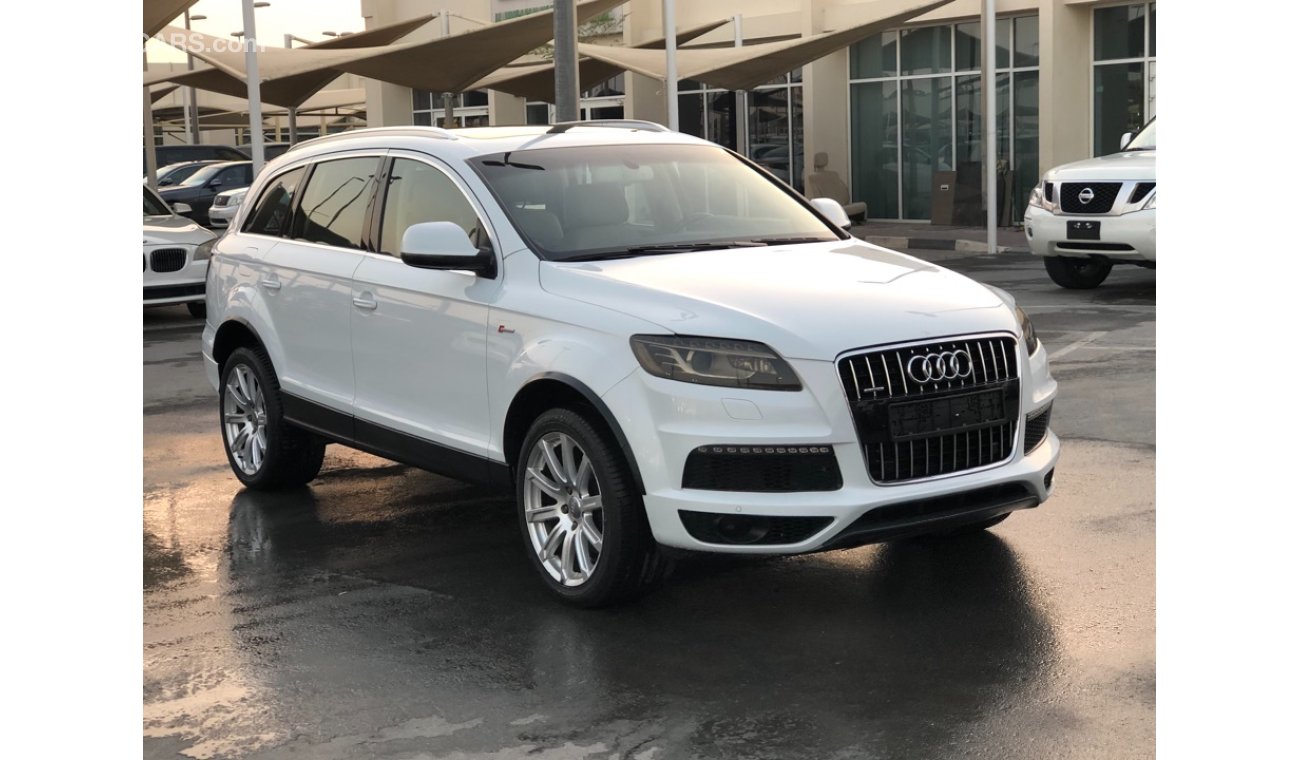 Audi Q7 AUDI Q7 MODEL 2013 GCC CAR PER CONDITION FULL OPTION PANORAMIC ROOF LEATHER SEATS BACK CAMERA