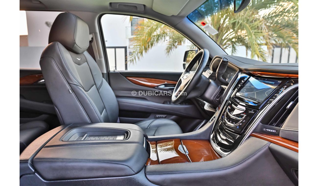 Cadillac Escalade | AED 2,722 Per Month | 0% DP |  Fully Loaded | Immaculate Condition