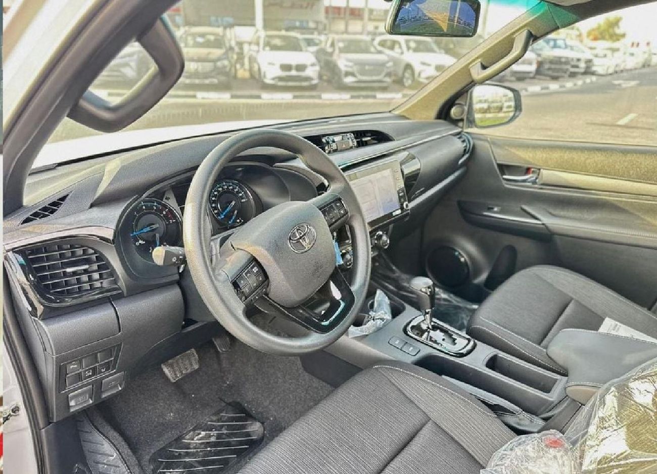 Toyota Hilux Adventure 2025 V6 4.0L Petrol Full Option