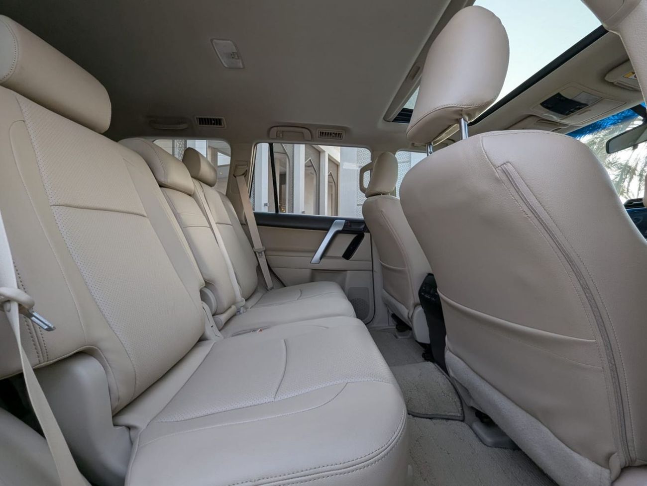 تويوتا برادو Toyota Prado 2018 gxr white colour LHD automatic gear