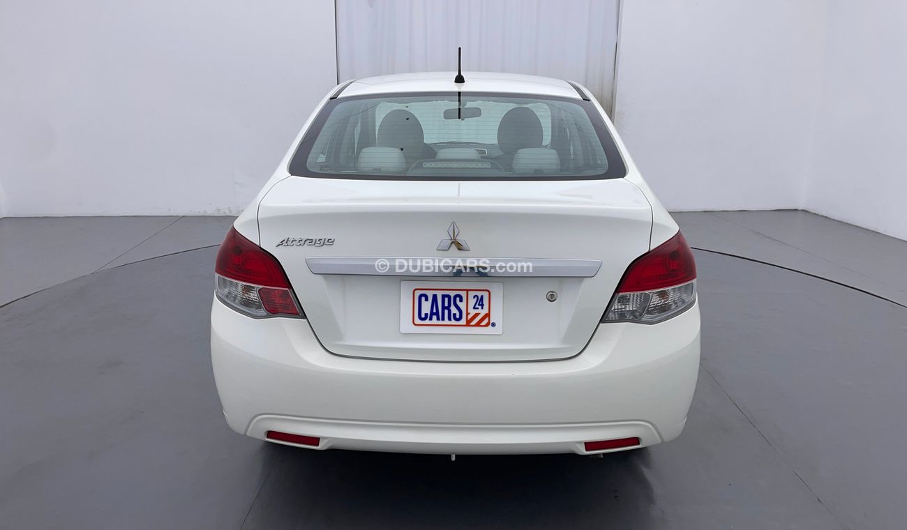 ميتسوبيشي اتراج GLX MID 1.2 | بدون دفعة مقدمة | اختبار قيادة مجاني للمنزل