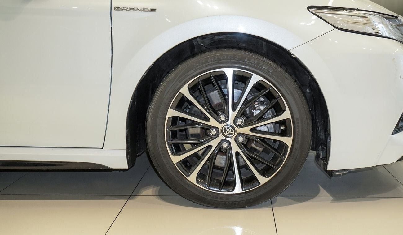 Toyota Camry Grande Sport V6