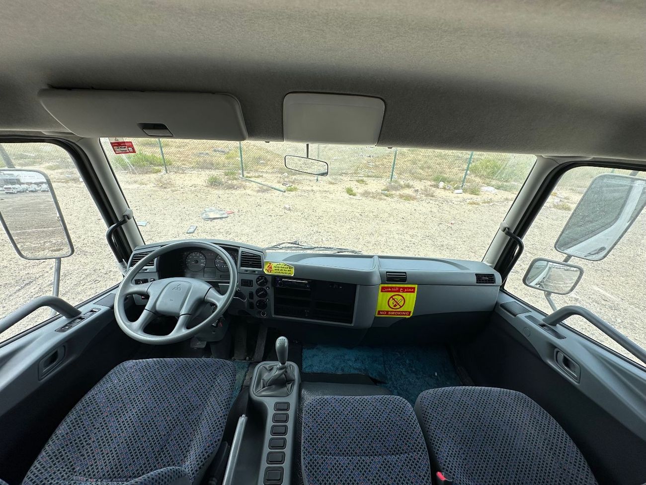 Mitsubishi Fuso Canter GCC VERY CLEAN