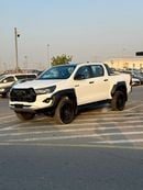 تويوتا هيلوكس TOYOTA HiLUX GR 2.8 DiESEL FuLL 2025 WHiTE