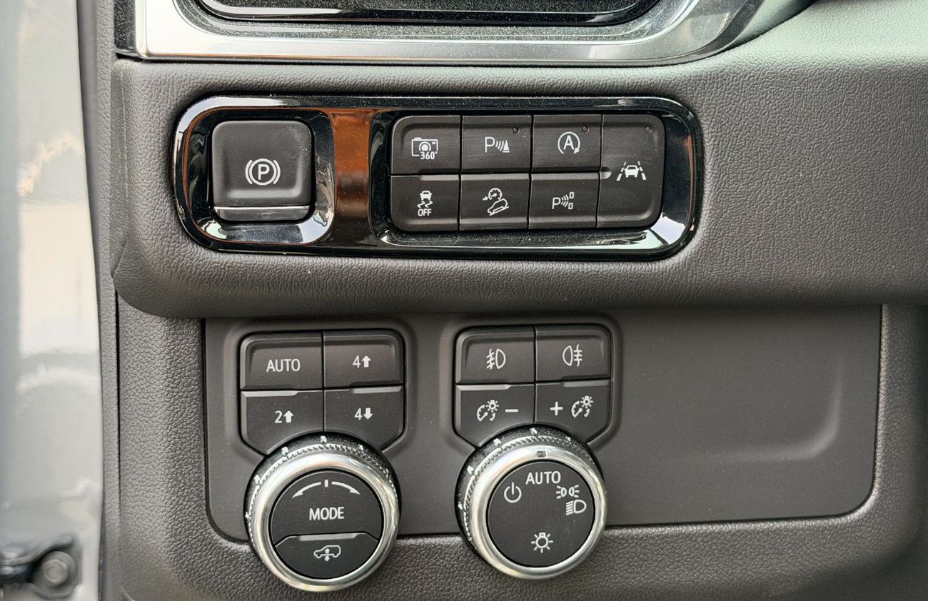 جي أم سي يوكون Denali 2025 2.7L (EXPORT ONLY)