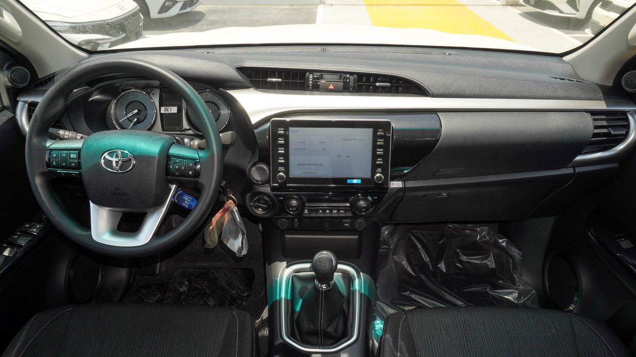 Toyota Hilux 2.4 L d SR5