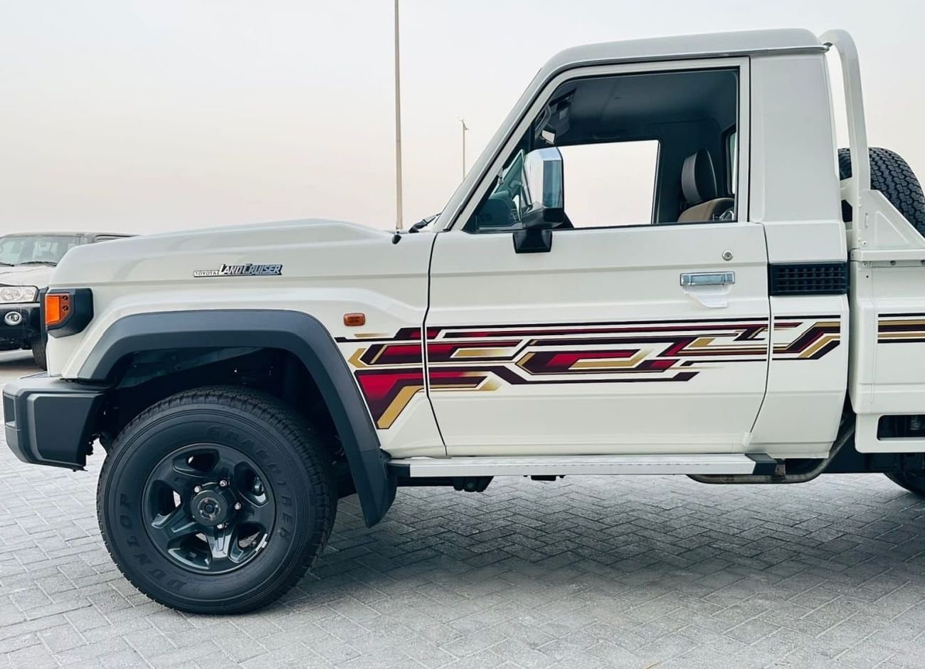 Toyota Land Cruiser Pick Up Std 4.0L Single Cab Utility 4WD