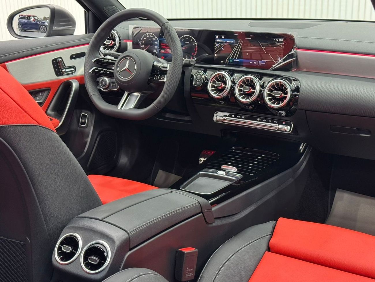 مرسيدس بنز A 200 AMG *Brand New* 2024 Mercedes Benz A200, 5 Years Mercedes Warranty, Delivery Kms, GCC