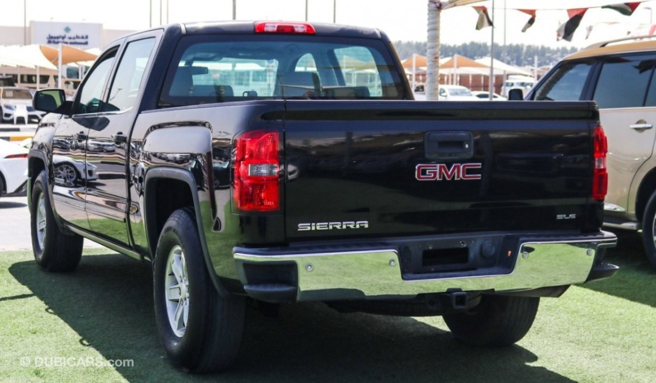 GMC Sierra Gcc first owner full service history