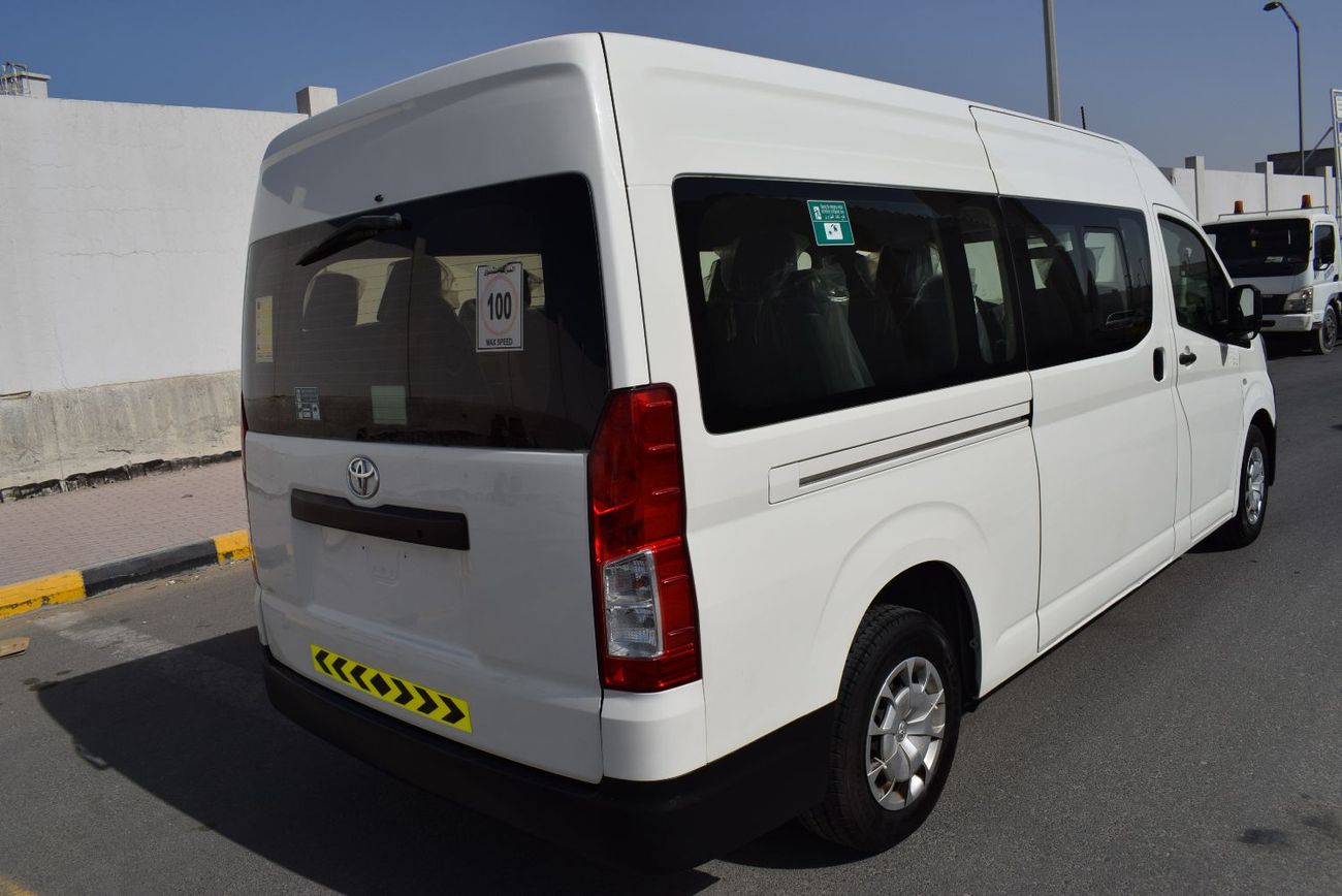 Toyota Hiace Toyota Hiace GL -High Roof Commuter 3.5L M/T, Model:2021. Excellent condition