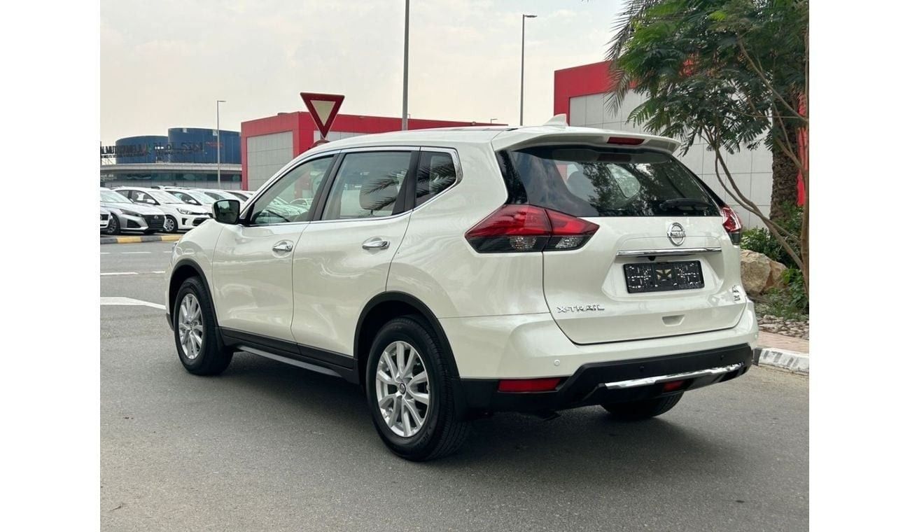 نيسان إكس تريل S 2.5L (169 HP) FWD (5 Seater) NISSAN X-TRAIL 2022 GCC LOW MILEAGE WITH AGENCY WARRANTY & SERVICE CO