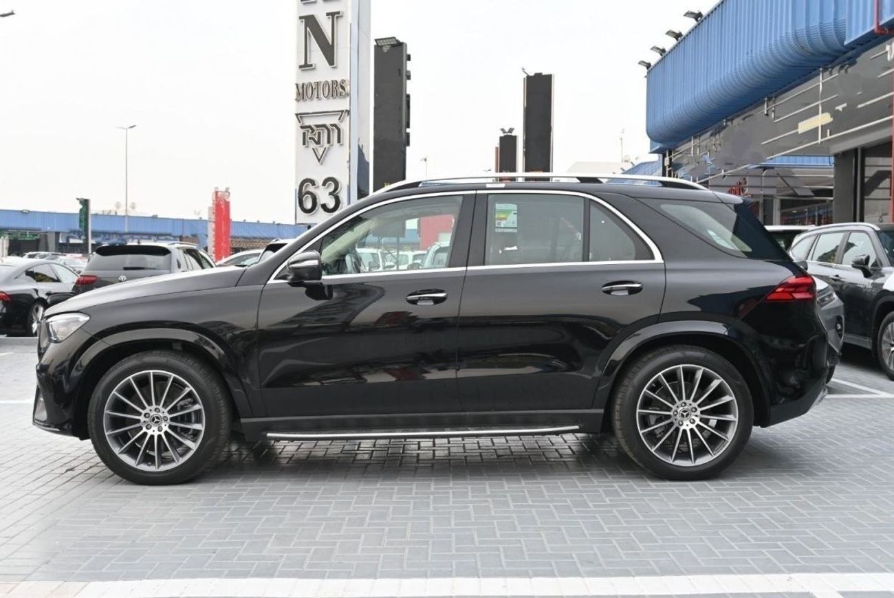 مرسيدس بنز GLE 450 Mercedes-Benz GLE 450 4MATIC 3.0L SUV AWD 5Doors Model 2024, Color Black