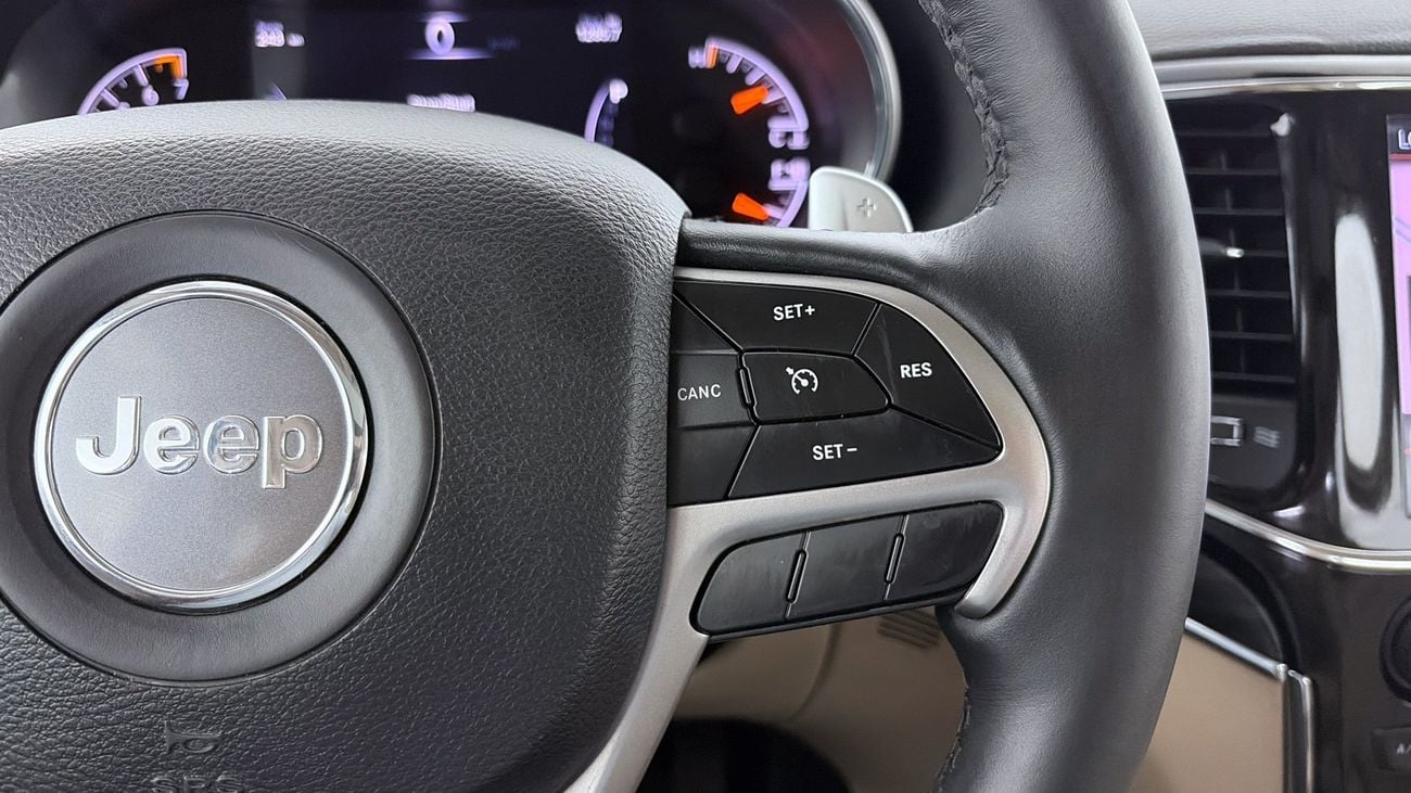 Jeep Grand Cherokee LIMITED | Guaranteed Warranty | 0 Down Payment