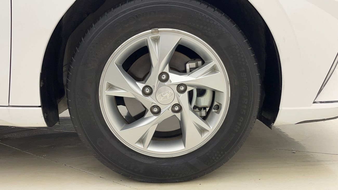 هيونداي إلانترا SMART 1.6 | بدون دفعة مقدمة | اختبار القيادة في المنزل