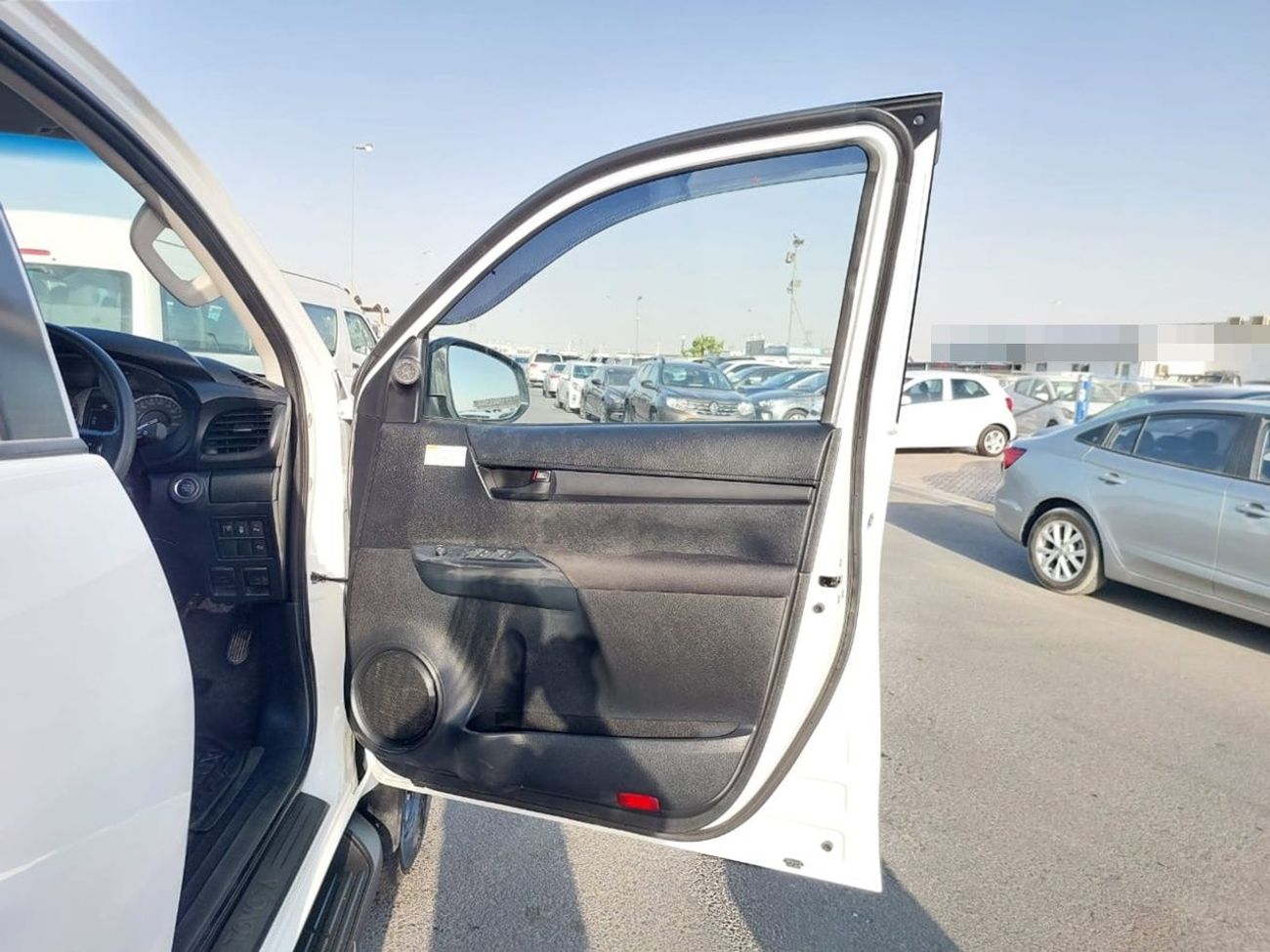 Toyota Hilux TOYOTA HILUX PICK UP RHD 2024 MODEL 2.8 L DIESEL AUTOMATIC(PM53949)