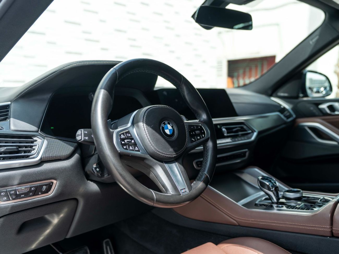 بي أم دبليو X6 xDrive40i Luxury M Sport Package 3.0L