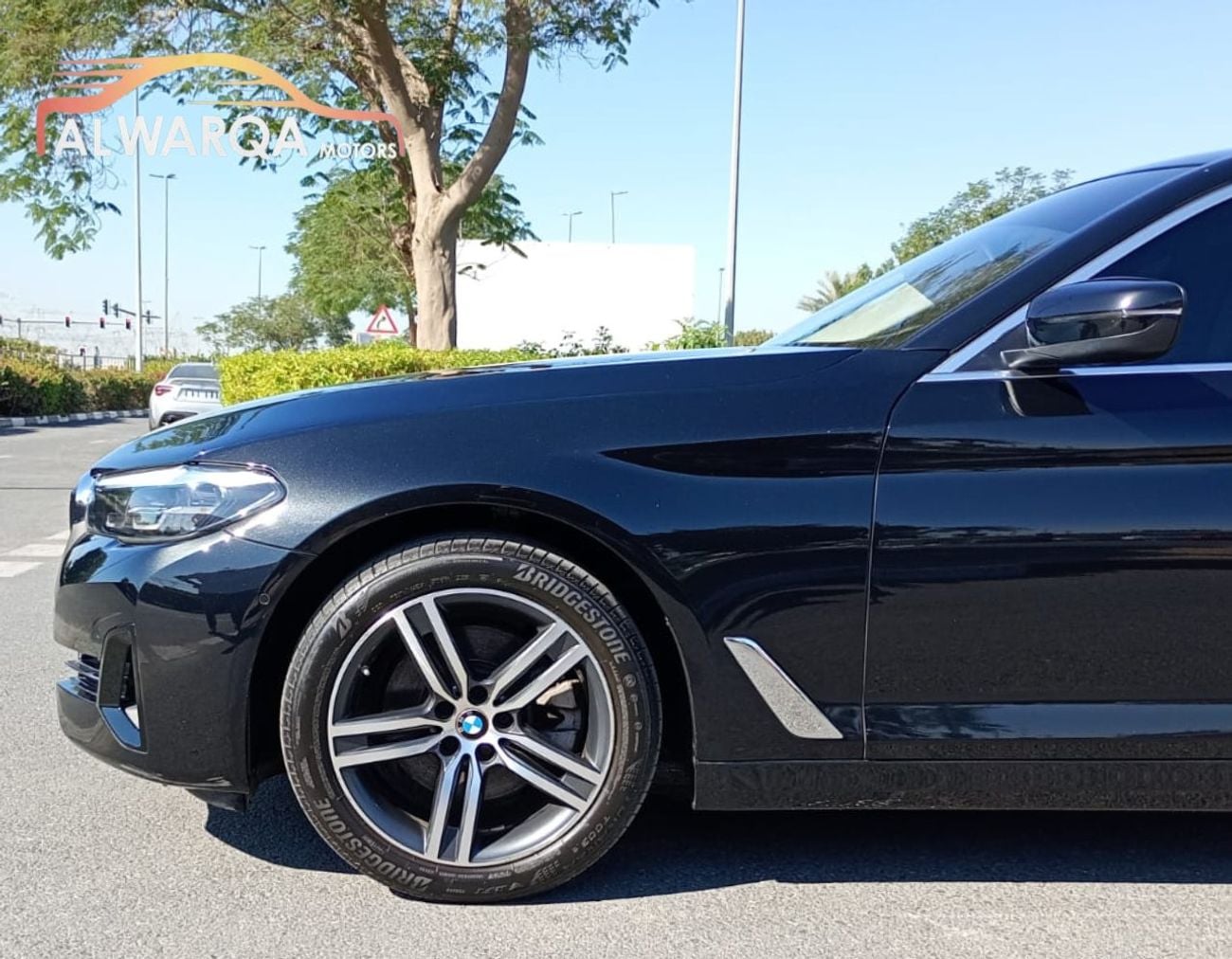 بي أم دبليو 520i Middle East Edition 2.0L