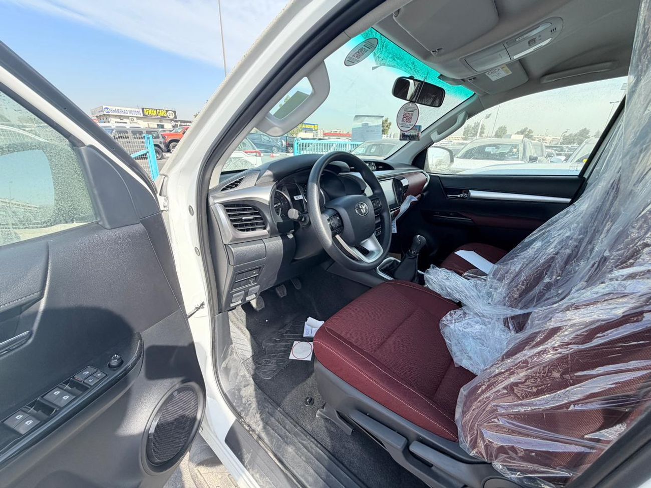 تويوتا هيلوكس GLX 2.7L Double Cab Utility 4WD M/T