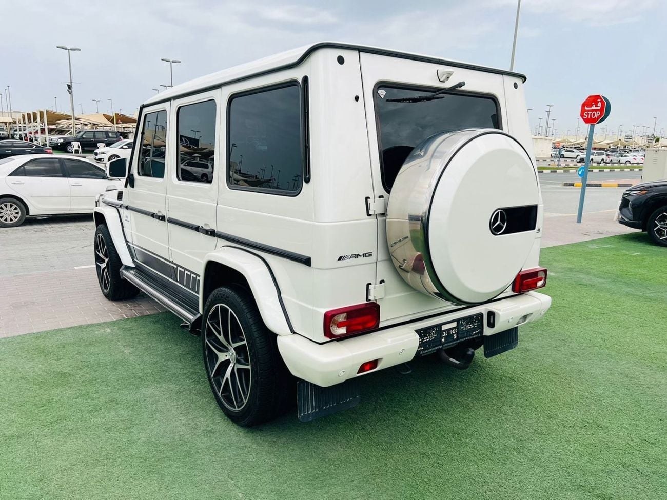 Mercedes Benz G63 AMG MERCEDES-BENZ G 63 AMG 2016 Std 5.5L/V8