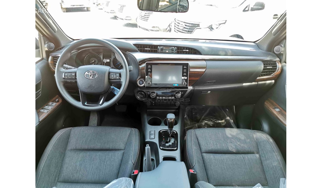 Toyota Hilux 4.0L V6 Petrol, 18" Rims, DRL LED Headlights, Front & Rear A/C, Rear Camera, 4WD (CODE # THAD07)