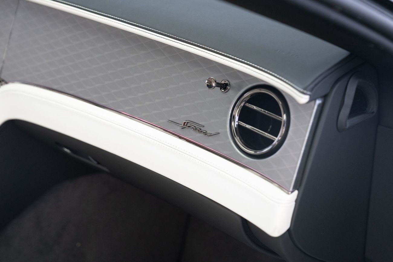 بنتلي كونتيننتال جي تي سي Speed 4.0T (Hybrid)