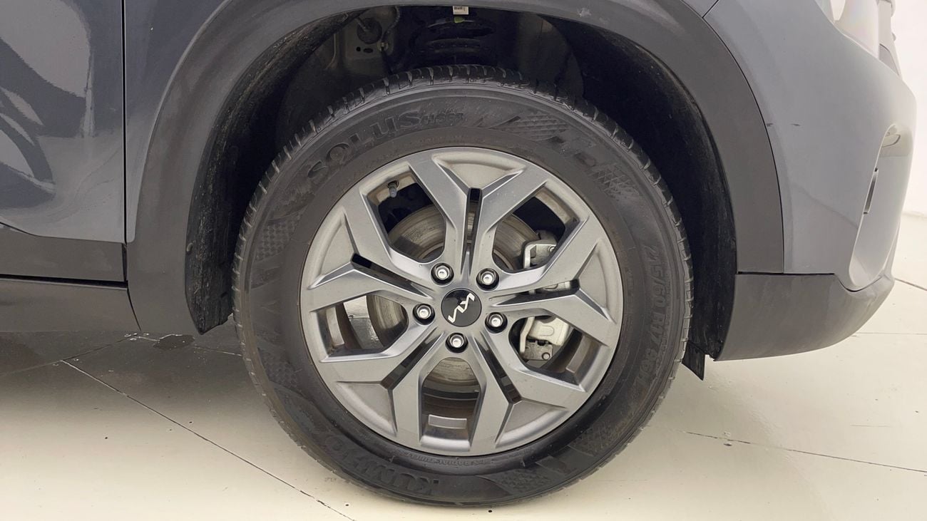 كيا سيلتوس LX 1.5 | بدون دفعة مقدمة | اختبار القيادة في المنزل