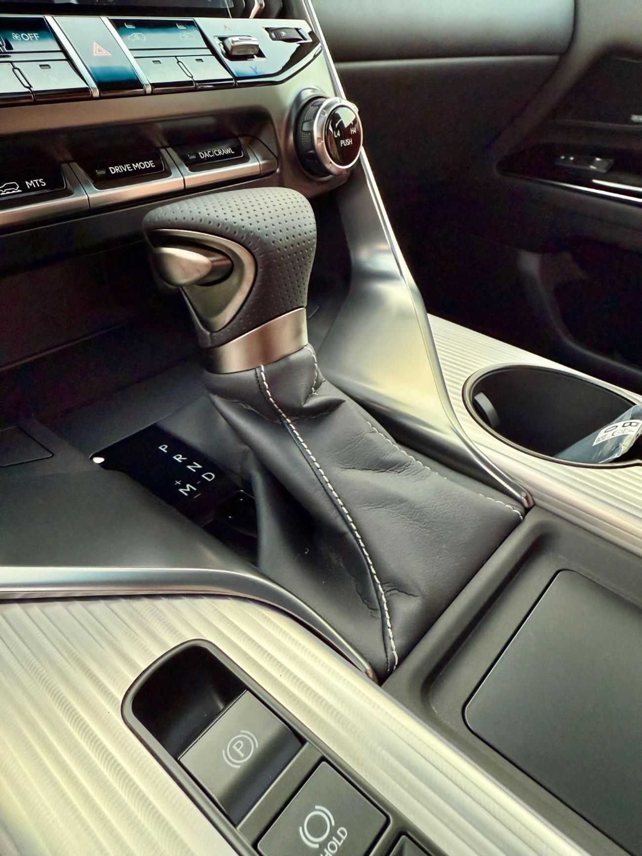 لكزس LX 600 Lexus Lx600 Fsport 3.5L A/T Petrol