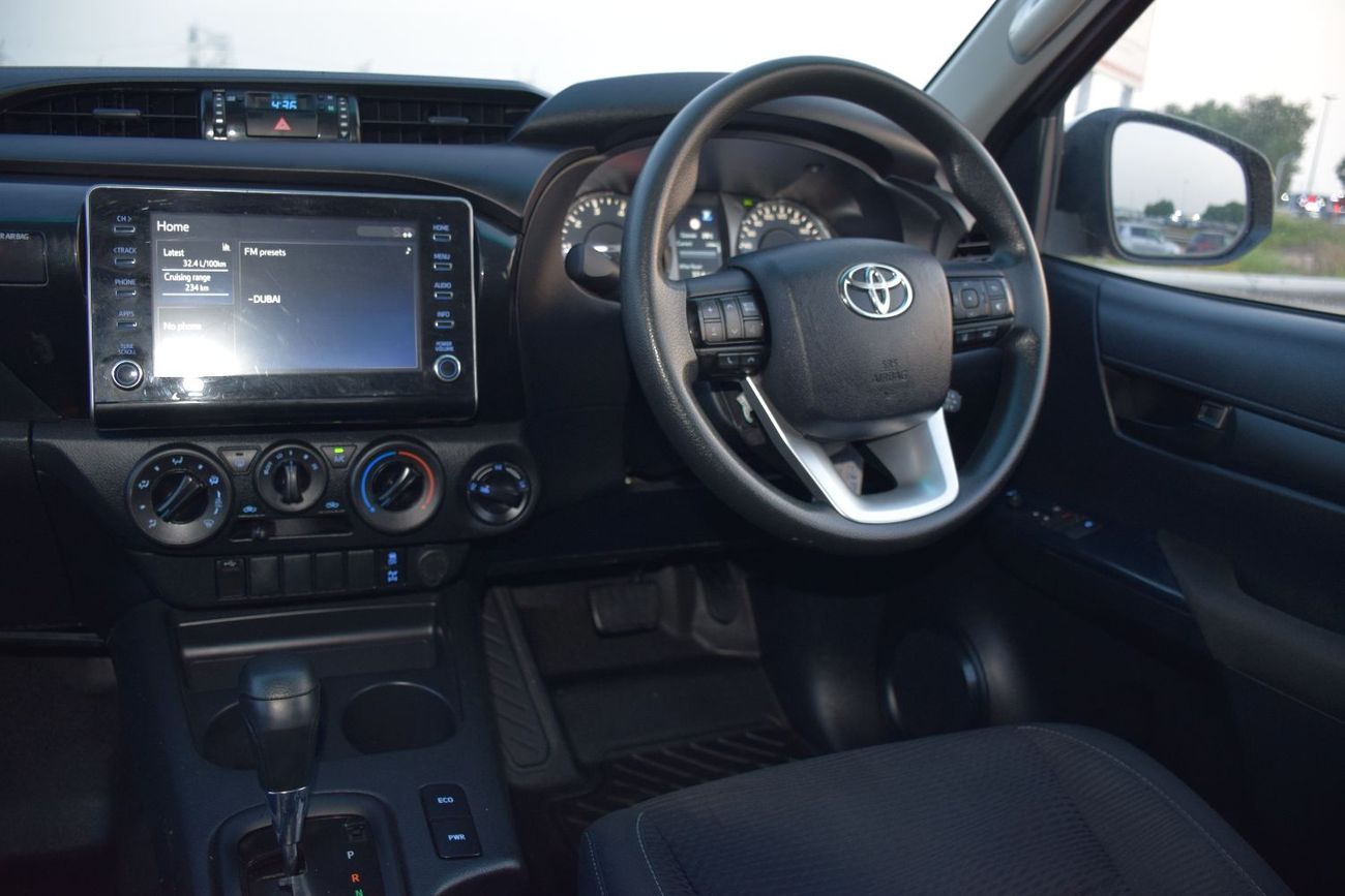 تويوتا هيلوكس S GLX 2.8L 4WD A/T